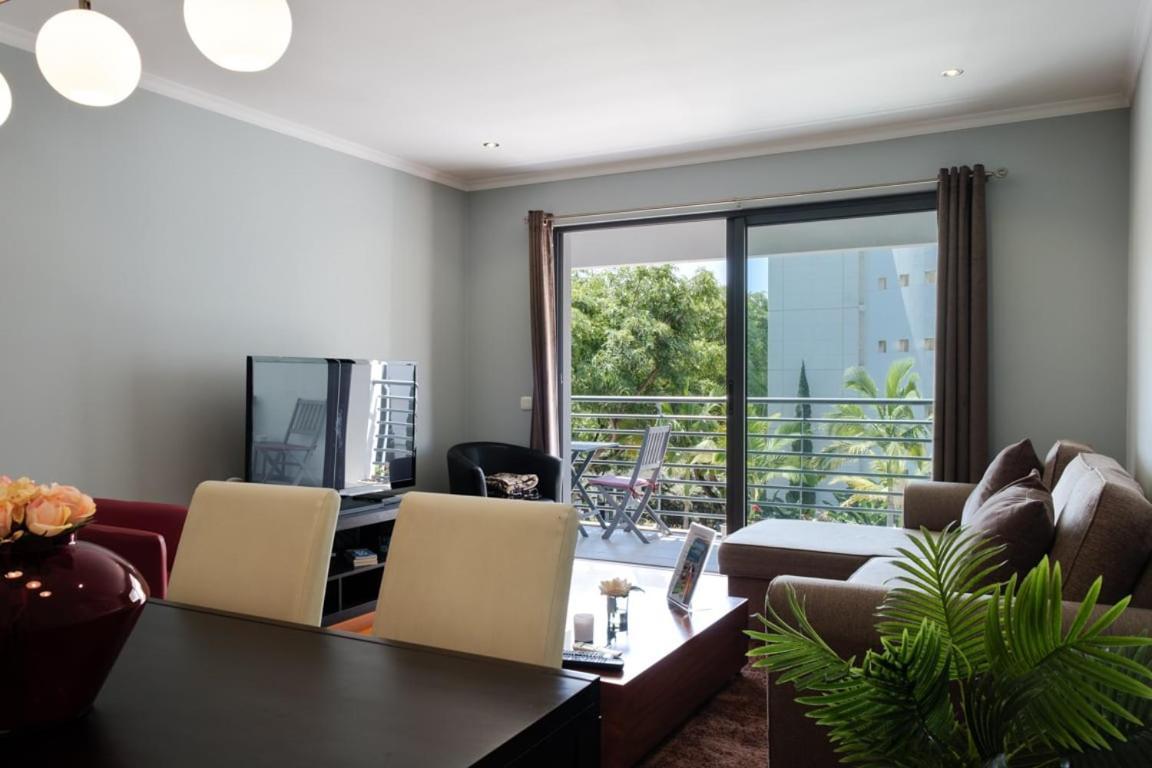 Guestready - A Sunny Delight In Funchal Lägenhet Exteriör bild
